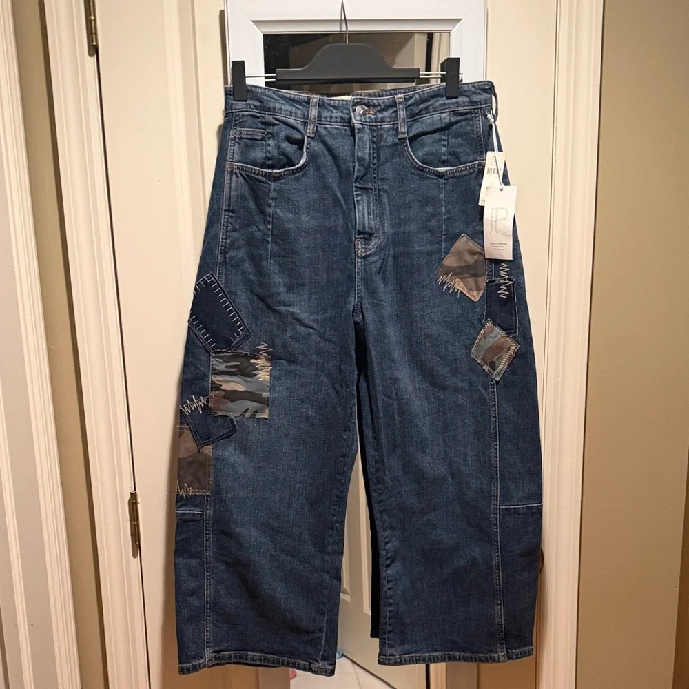 NWT Anthropologie Pilcro Kenna Mid Rise Heritage  Blue Camo Patch Barrel Jeans - Picture 7 of 13